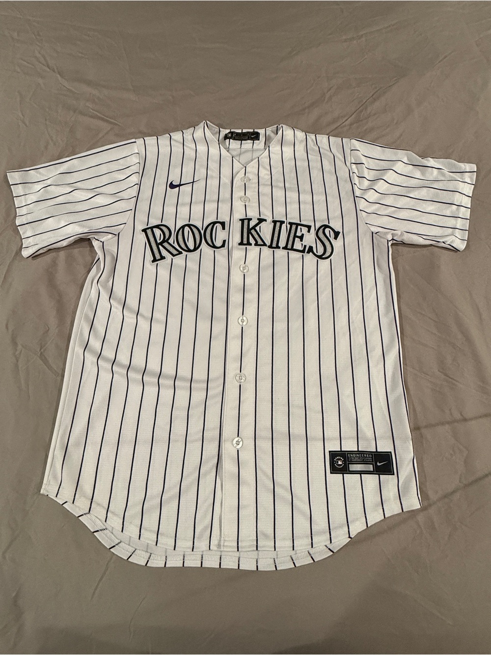 Colorado Nike Story #27 Jersey with Pinstripes Men’s Med.